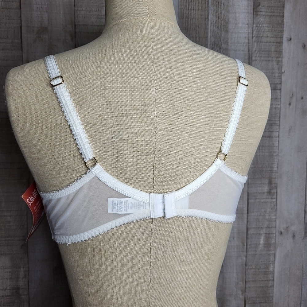 ❤️ Vogue Floral Lacy Bra. Vintage. 38C White, Pink & Green. - Picture 5 of 9